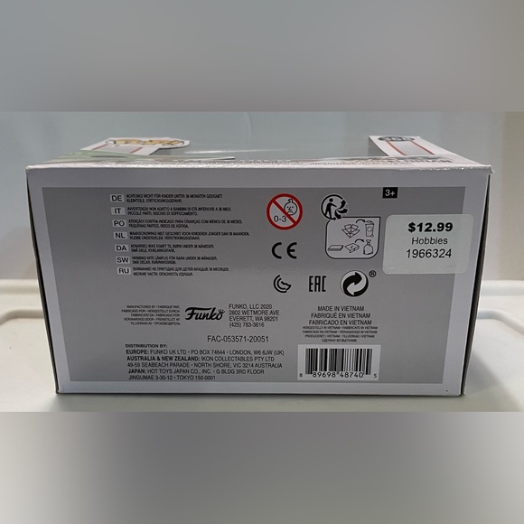 Funko Pop! Star Wars The Mandalorian The Child Bobble-Head Vinyl Figure, #368 - Picture 9 of 10